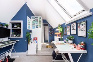 Photo 17- click for photo gallery